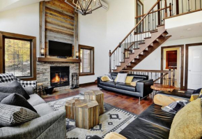 Chalet 27 Chemin Blanc by Les Chalets Alpins Stoneham